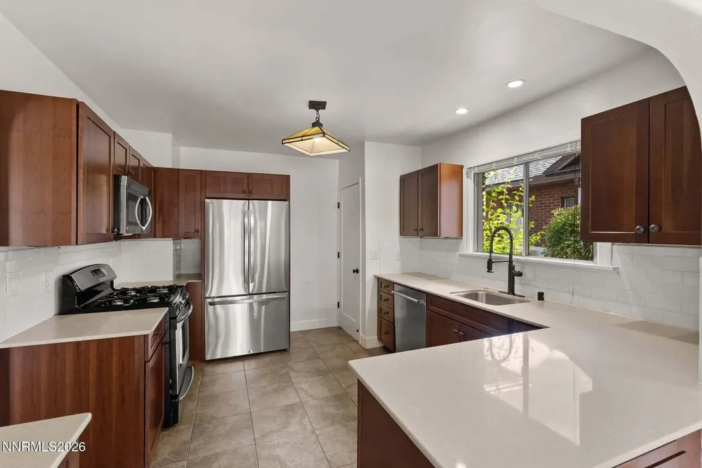 930 Nixon Reno NV 89509