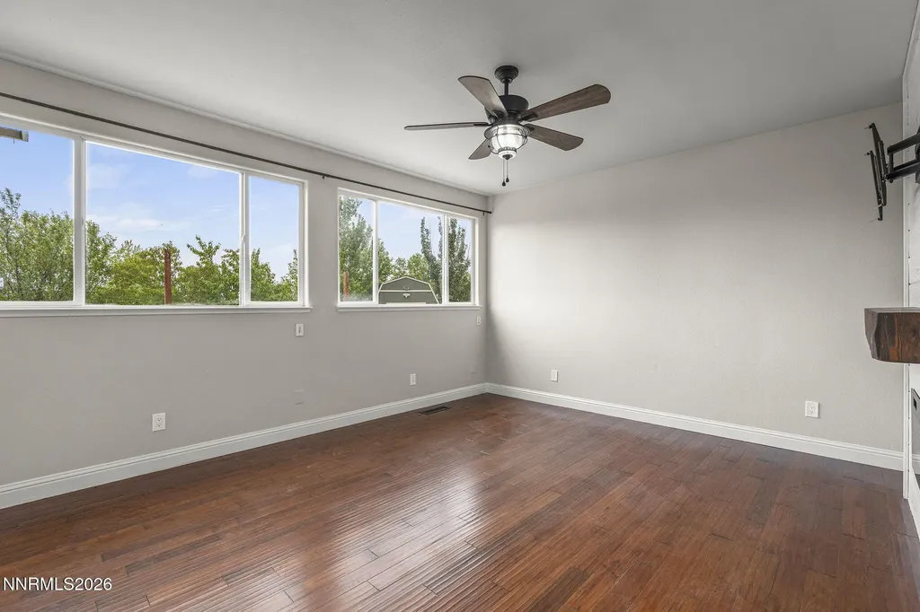 2811 Hawks View Sparks NV 89436