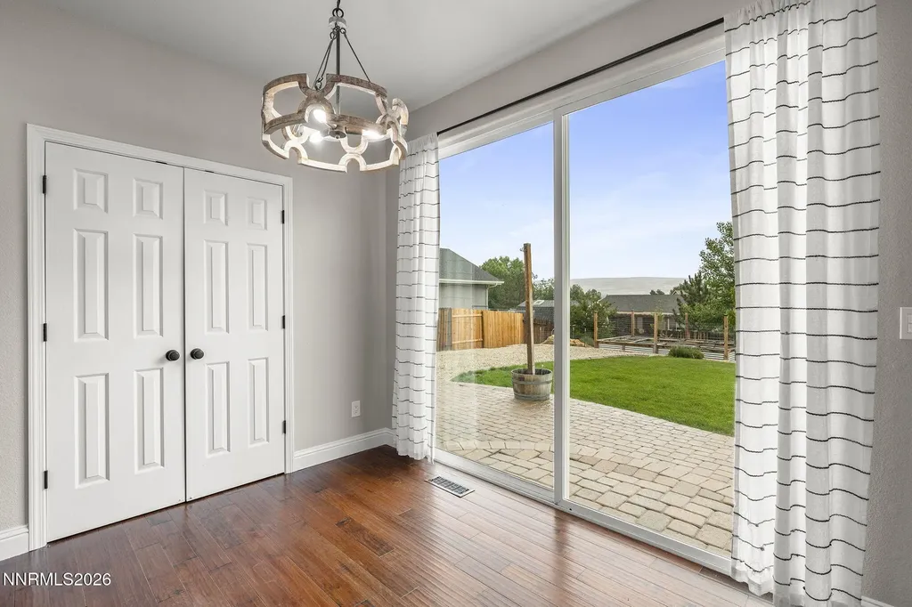 2811 Hawks View Sparks NV 89436
