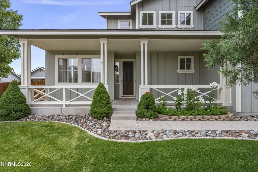 2811 Hawks View Sparks NV 89436