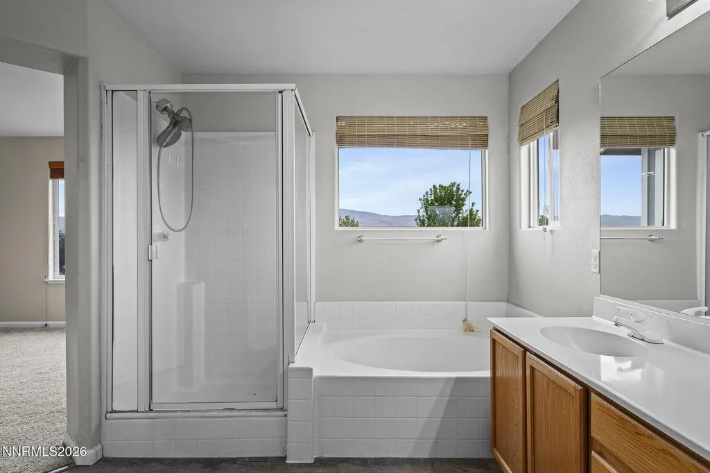 2811 Hawks View Sparks NV 89436