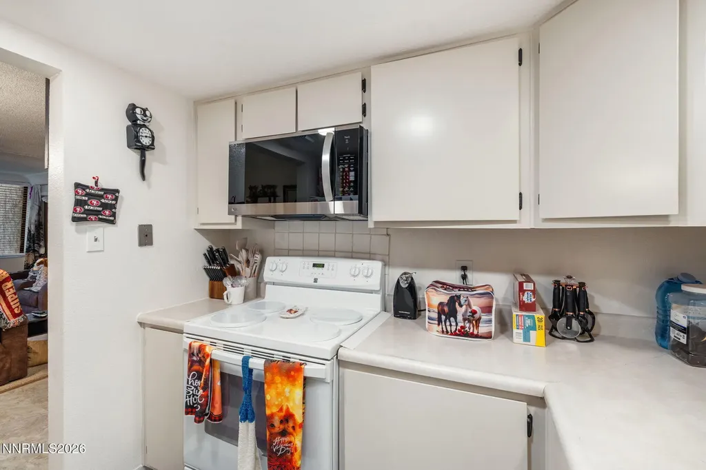 111 Vista Rafael Reno NV 89503