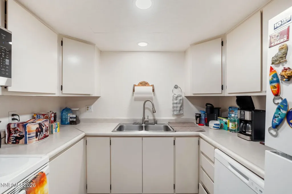 111 Vista Rafael Reno NV 89503