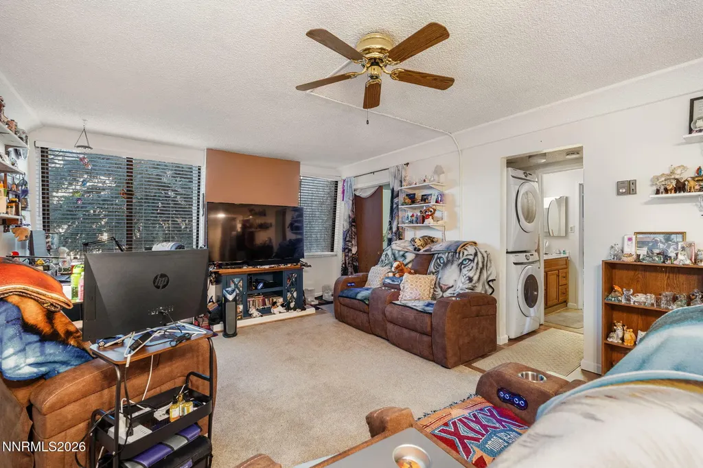 111 Vista Rafael Reno NV 89503