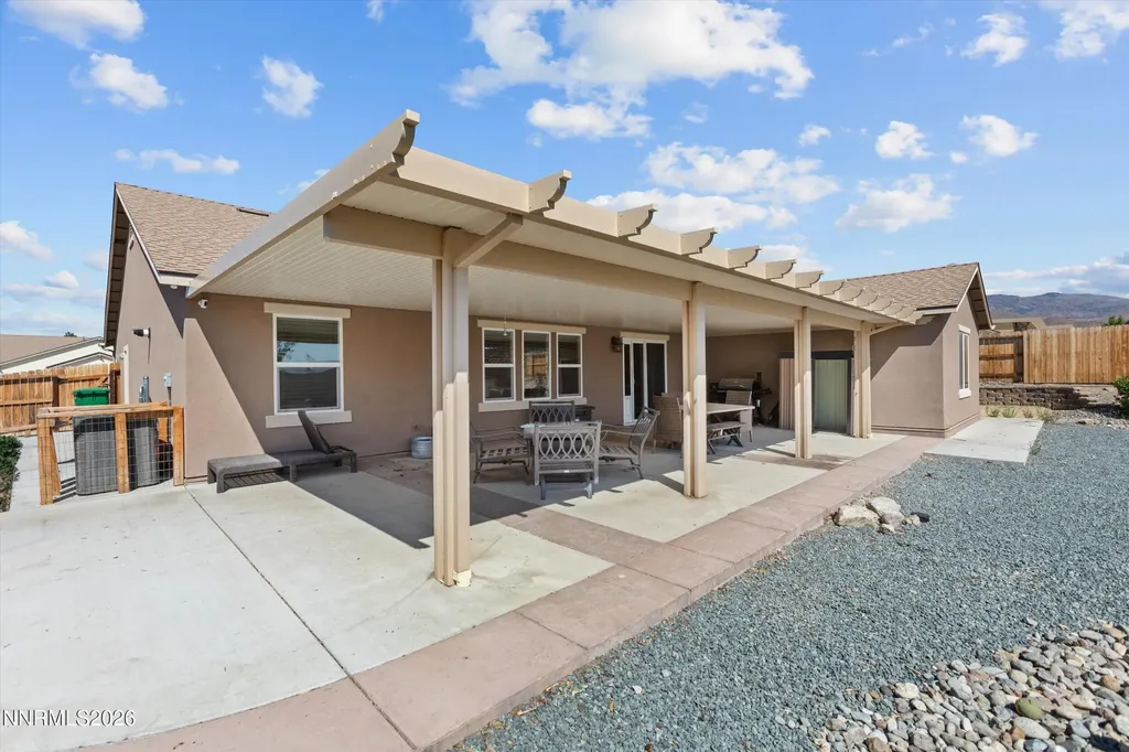 230 Orderville Dayton NV 89403