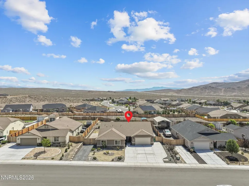 230 Orderville Dayton NV 89403