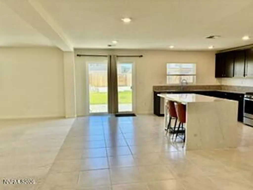 8978 Wolf River Reno NV 89506