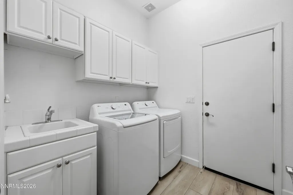 2845 Oxley Sparks NV 89436