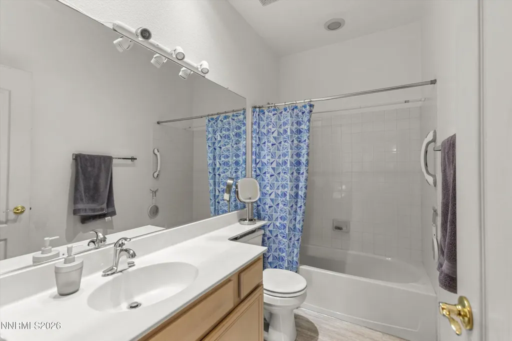 6617 Copper Ann Sparks NV 89436