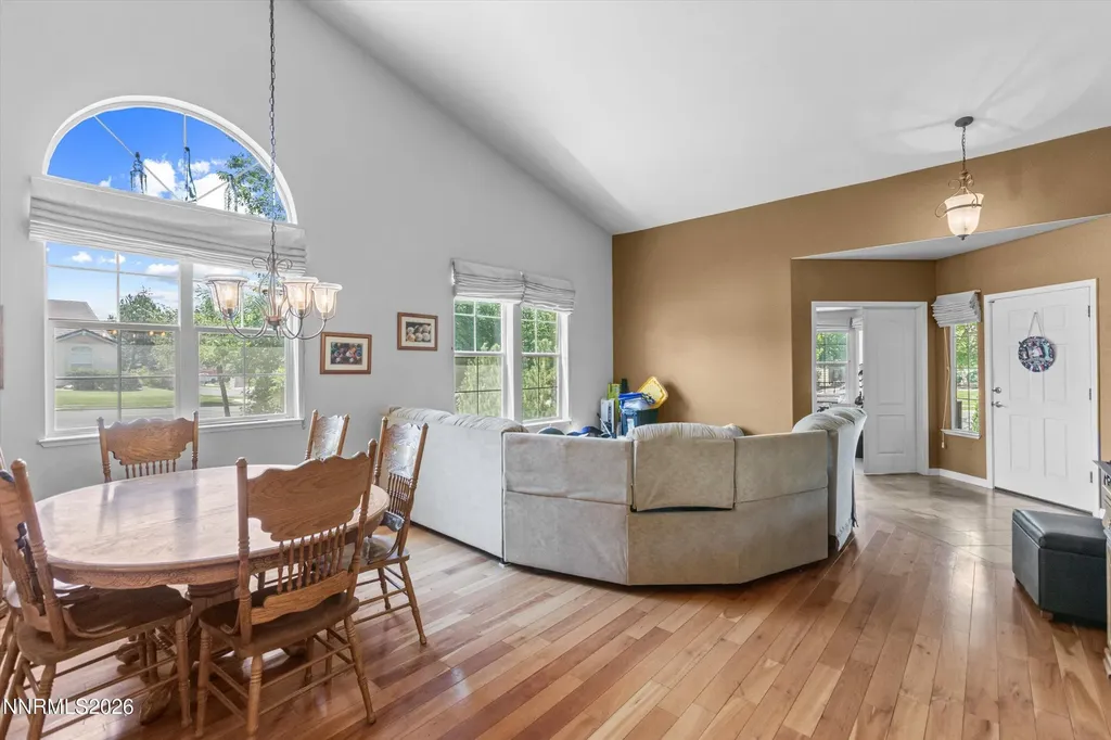 6617 Copper Ann Sparks NV 89436