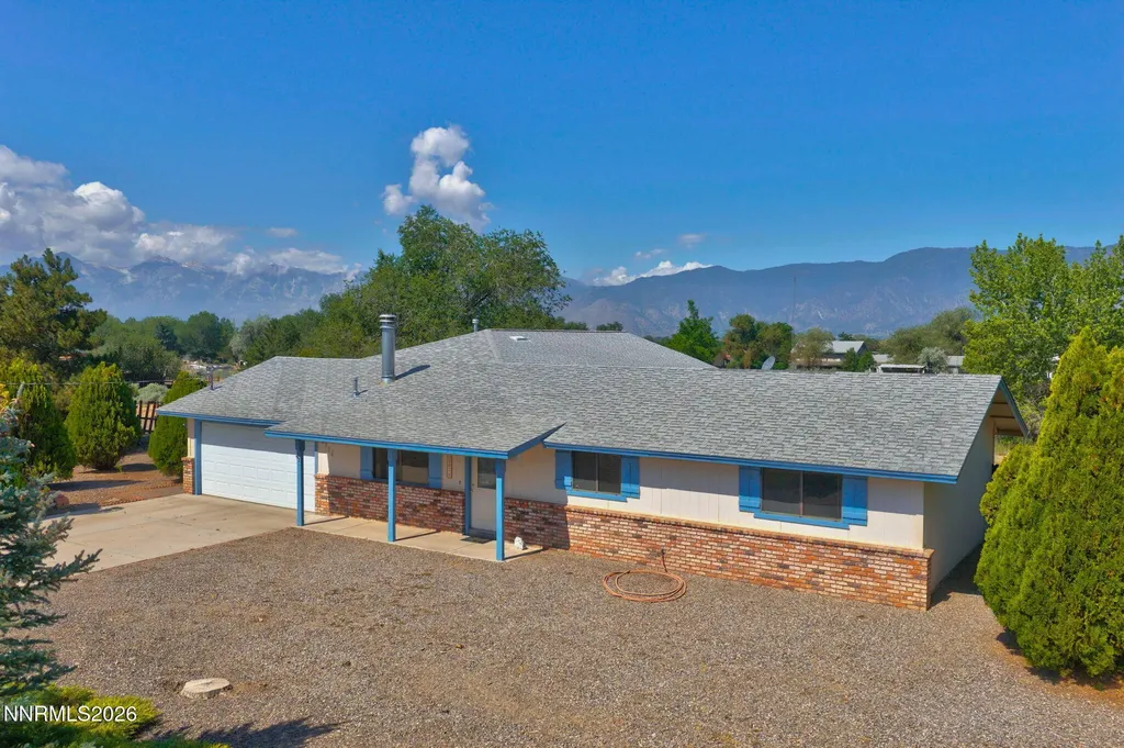 2724 Stewart Minden NV 89423