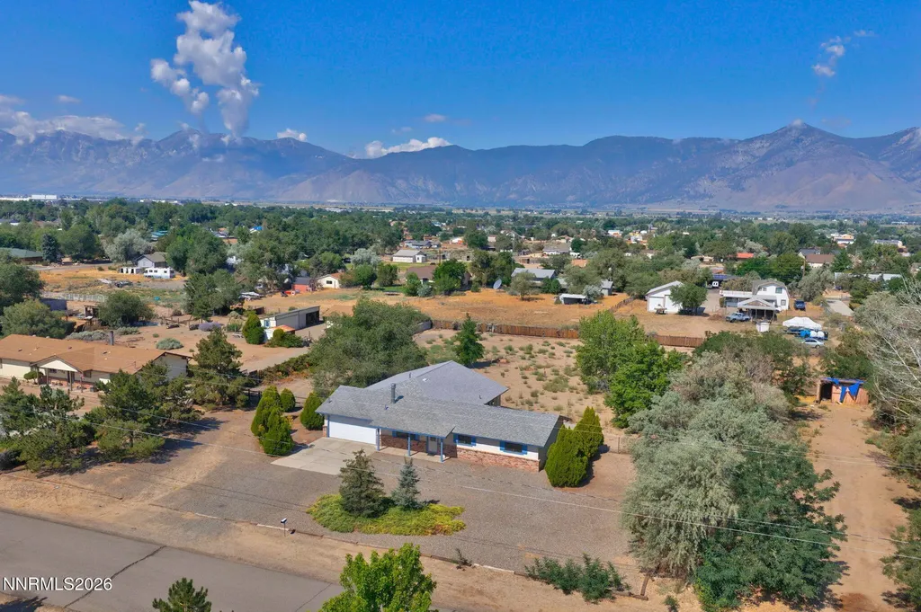 2724 Stewart Minden NV 89423