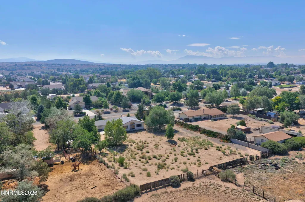 2724 Stewart Minden NV 89423