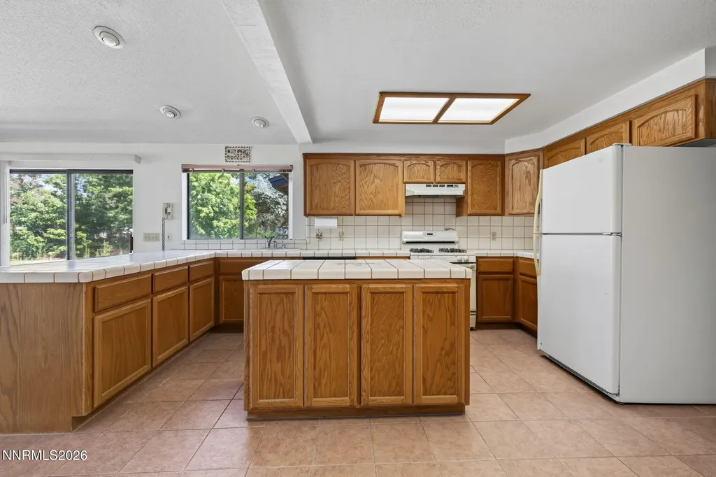 2724 Stewart Minden NV 89423
