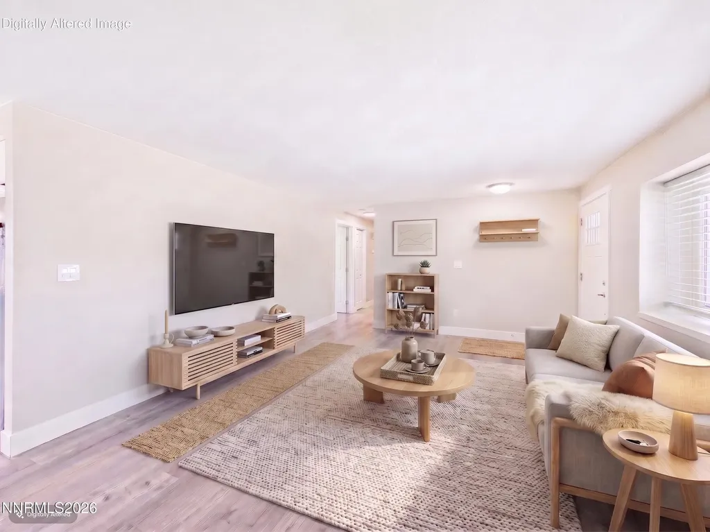 2425 Seneca Reno NV 89506