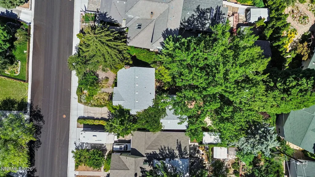 236 Bonnie Briar Reno NV 89509