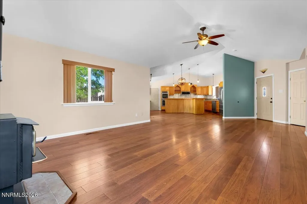 905 Thoroughbred Reno NV 89508