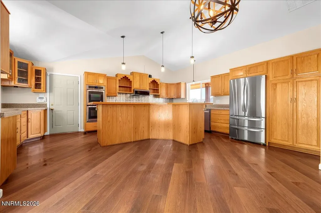 905 Thoroughbred Reno NV 89508