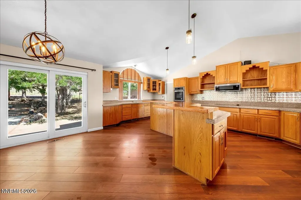 905 Thoroughbred Reno NV 89508