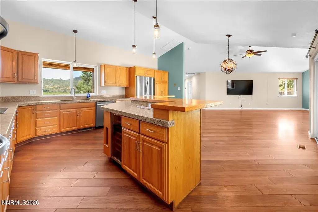 905 Thoroughbred Reno NV 89508