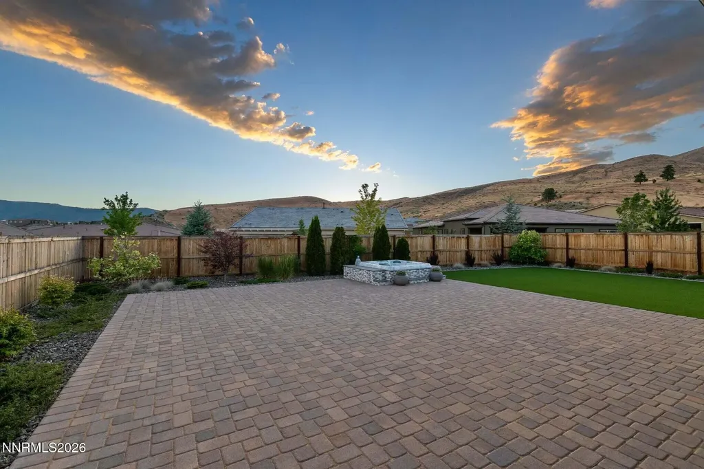 8937 Suncreek Reno NV 89523