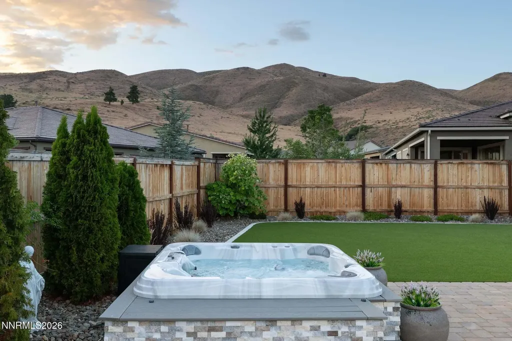 8937 Suncreek Reno NV 89523