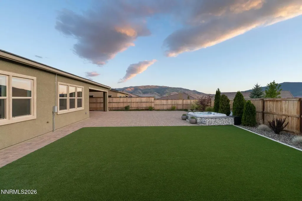 8937 Suncreek Reno NV 89523