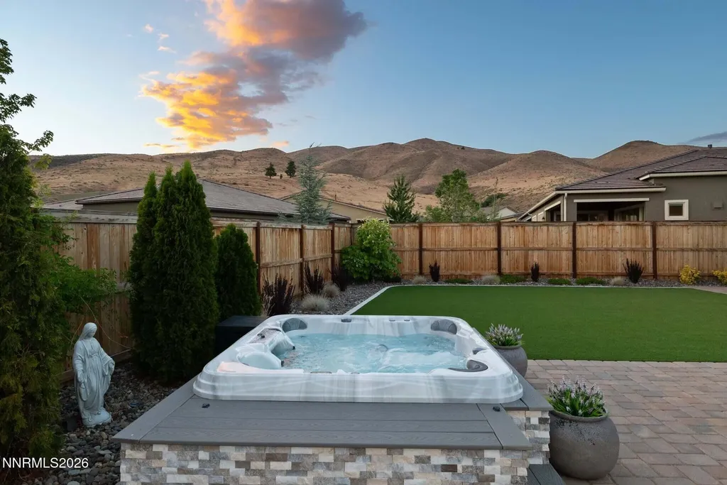 8937 Suncreek Reno NV 89523