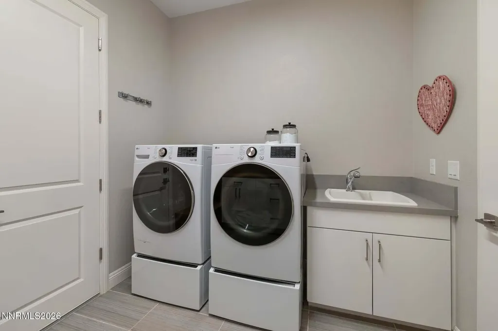 8937 Suncreek Reno NV 89523