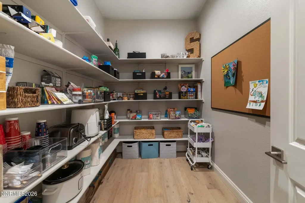 8937 Suncreek Reno NV 89523