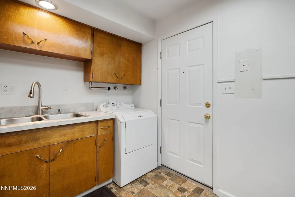 1495 6th Reno NV 89503