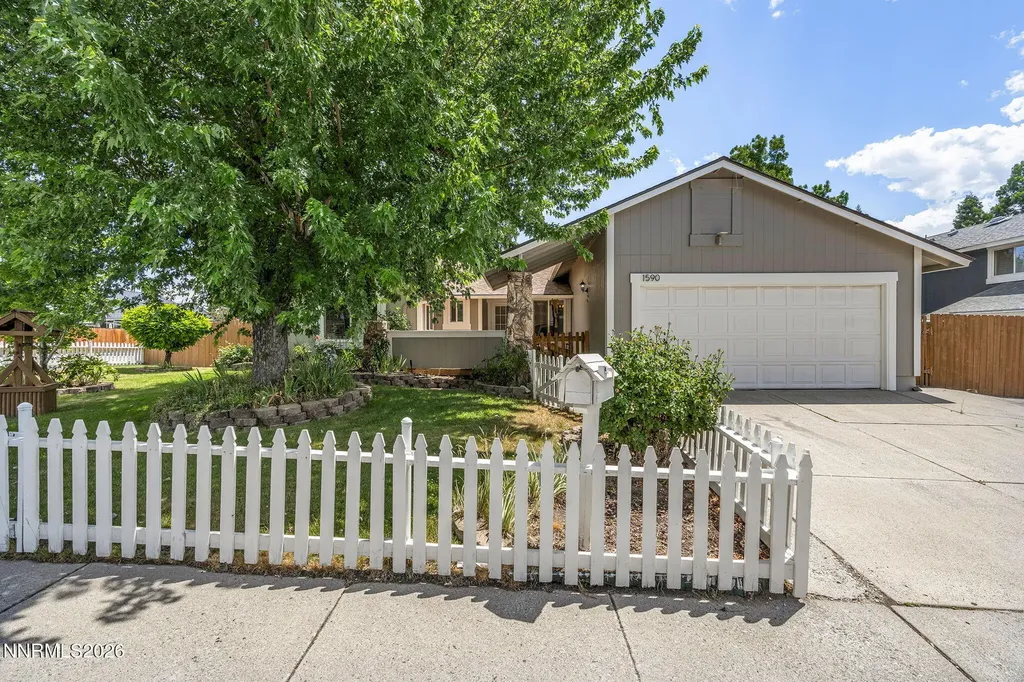1590 Havencrest Reno NV 89523