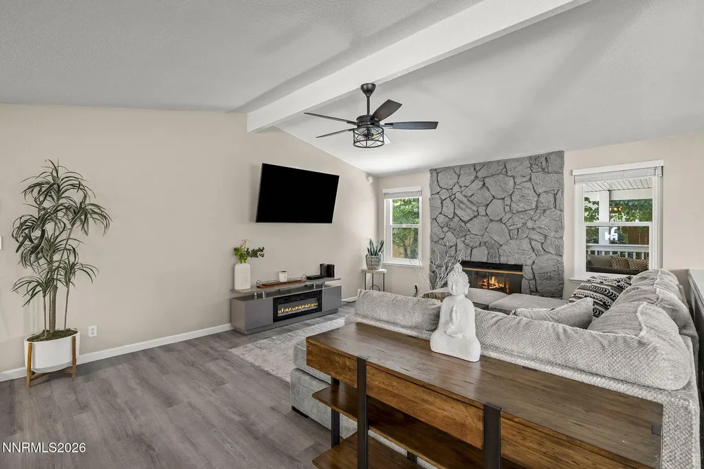 1590 Havencrest Reno NV 89523