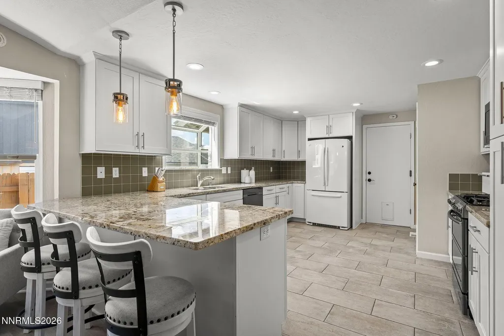 1590 Havencrest Reno NV 89523
