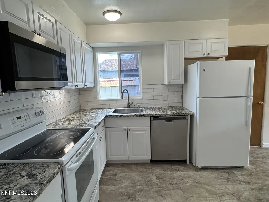 1190 Grand Canyon Reno NV 89502
