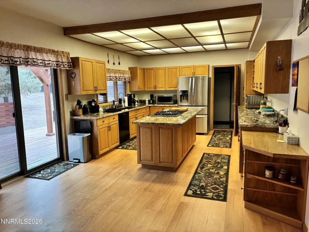21595 Dortort Reno NV 89521