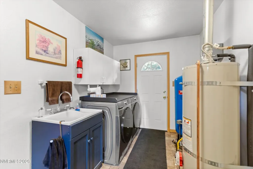 21595 Dortort Reno NV 89521