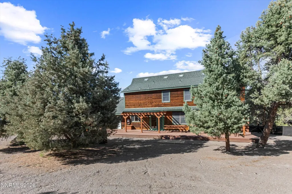 21595 Dortort Reno NV 89521
