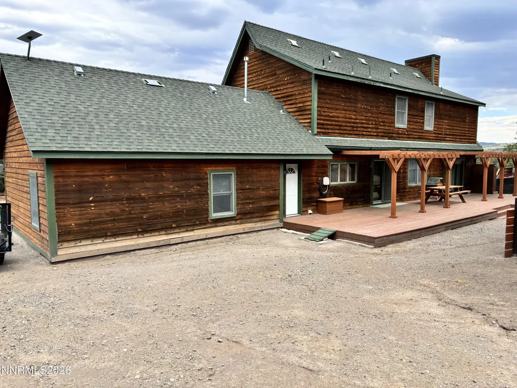 21595 Dortort Reno NV 89521