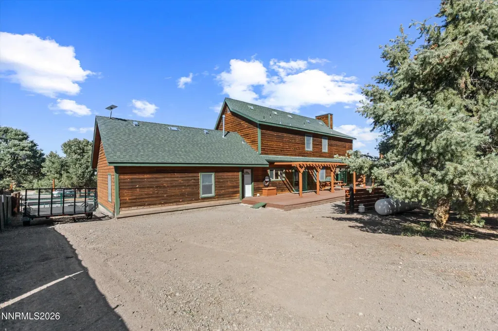 21595 Dortort Reno NV 89521