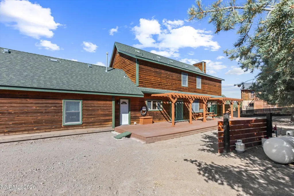 21595 Dortort Reno NV 89521