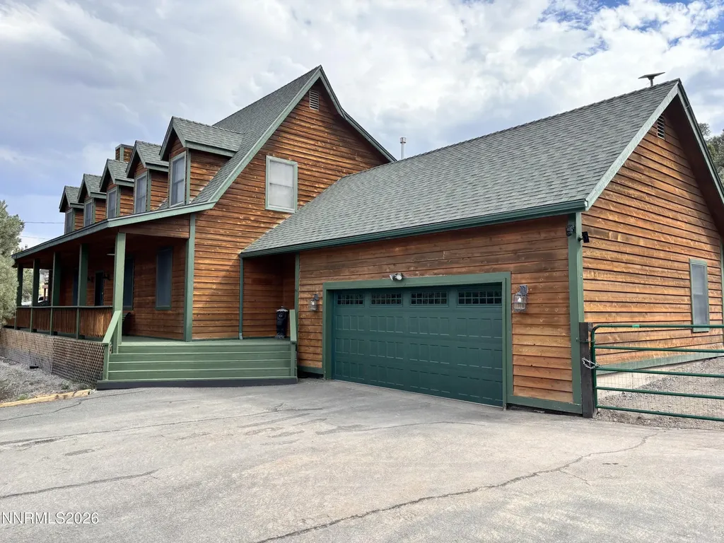 21595 Dortort Reno NV 89521
