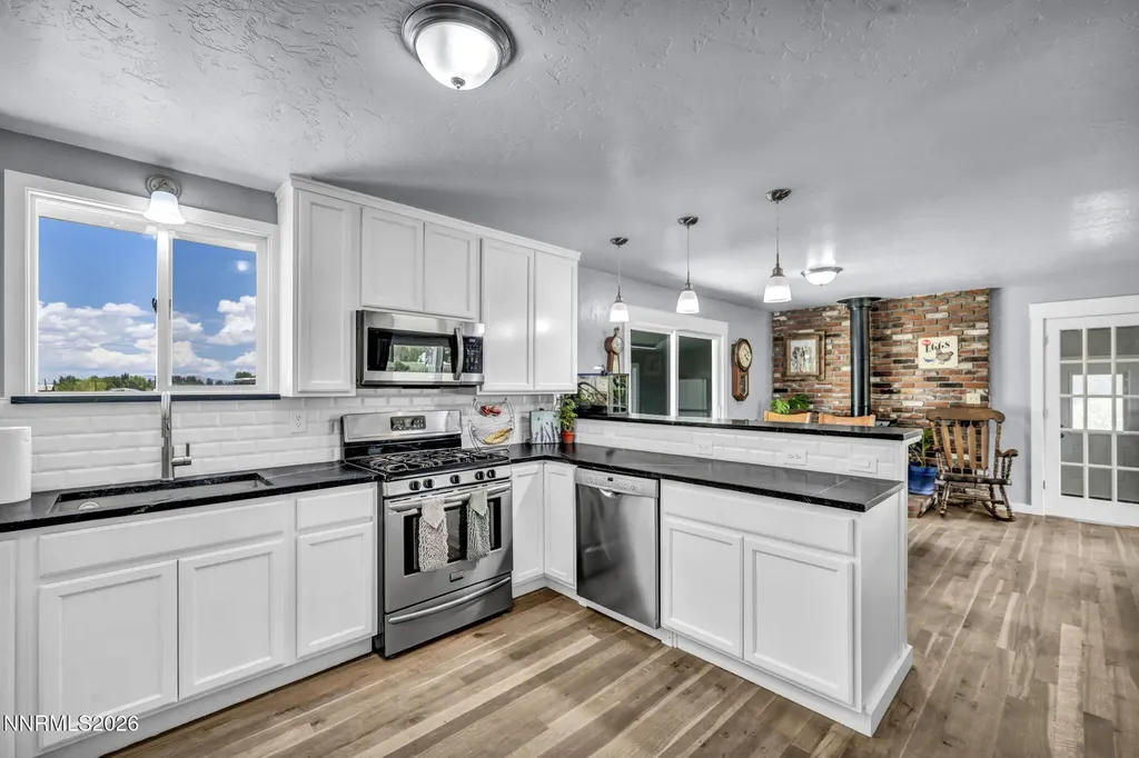 20 Baker Yerington NV 89447