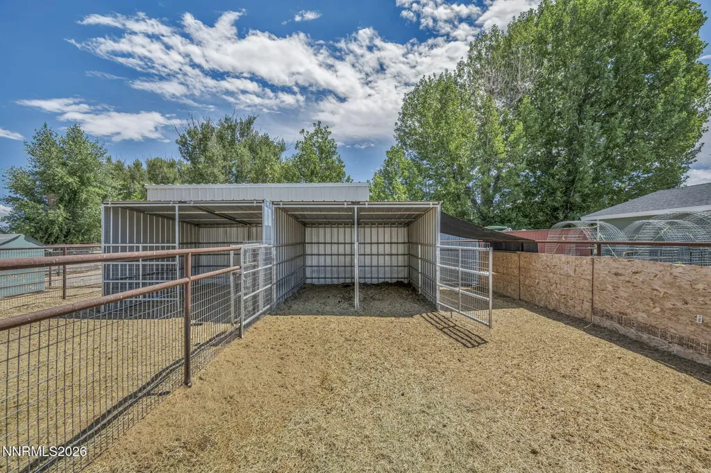 20 Baker Yerington NV 89447