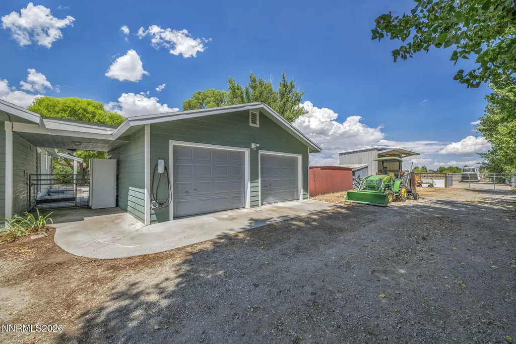 20 Baker Yerington NV 89447