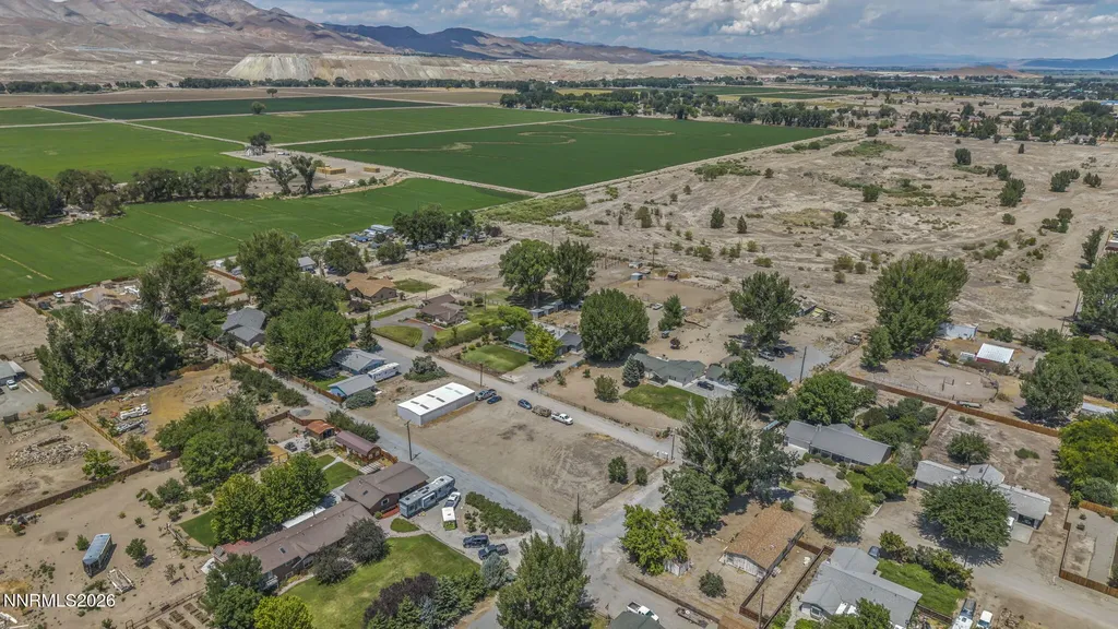 20 Baker Yerington NV 89447