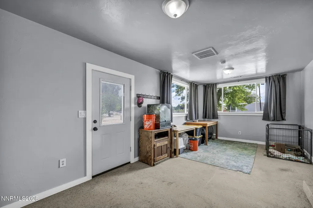 20 Baker Yerington NV 89447