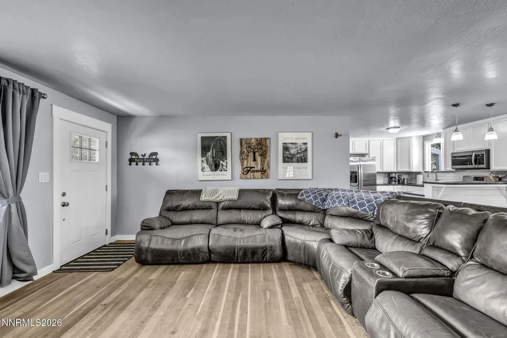 20 Baker Yerington NV 89447