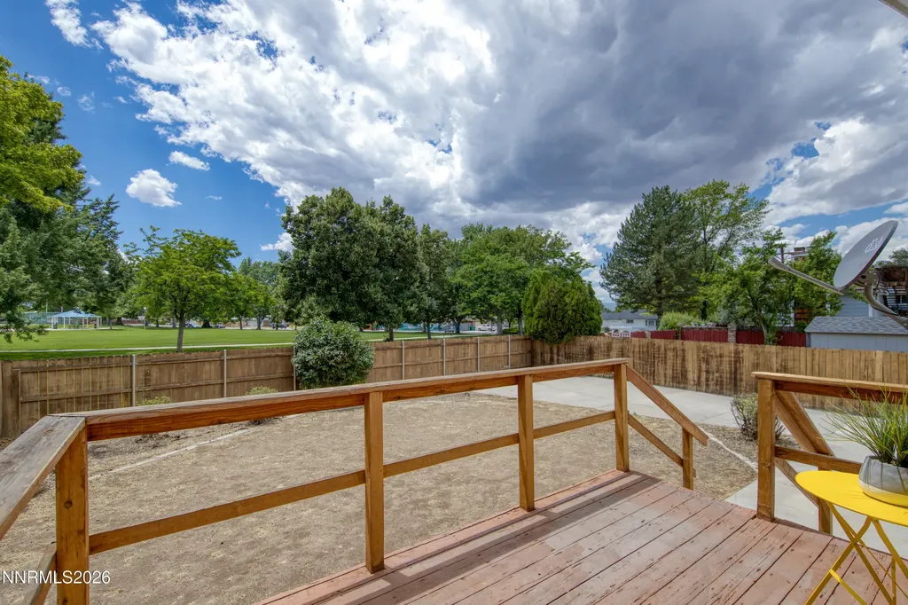 295 Quail Sparks NV 89431