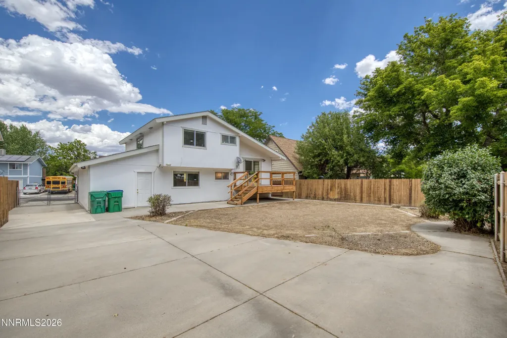 295 Quail Sparks NV 89431